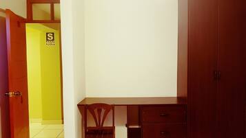 Habitación con 2 camas individuales | Servicios de la habitación