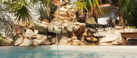 Outdoor pool, pool loungers