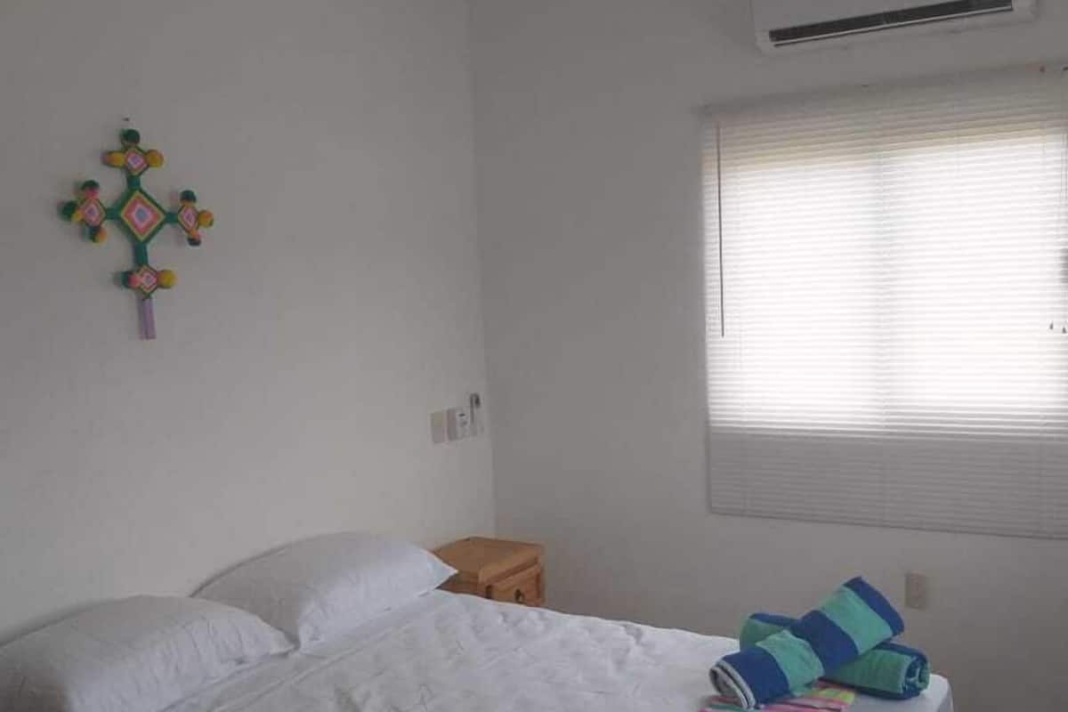 Basic Double Room, 1 Double Bed | Individually decorated, free WiFi, bed sheets