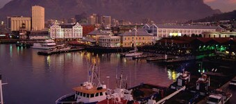 No load shedding! 5 Star loft - private patio - Wi-Fi 40Mbps - Pool