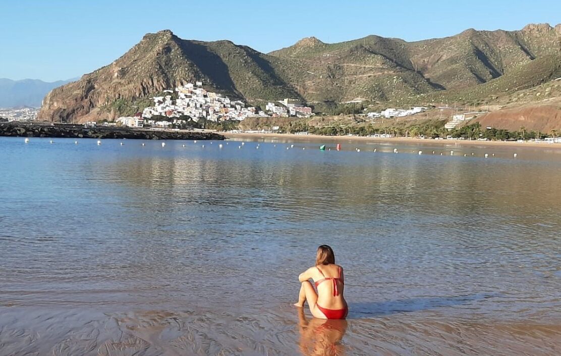 Beach nearby, beach towels