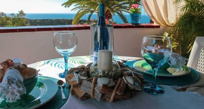 Asunto lähellä Teresitas rantaa ja Anaga vuoret.