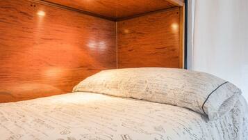 3 chambres, fer et planche Ă  repasser, Wi-Fi, draps fournis