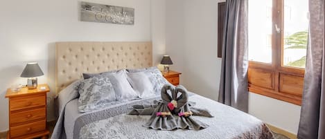 3 Schlafzimmer, Bügeleisen/Bügelbrett, kostenloses WLAN, Bettwäsche