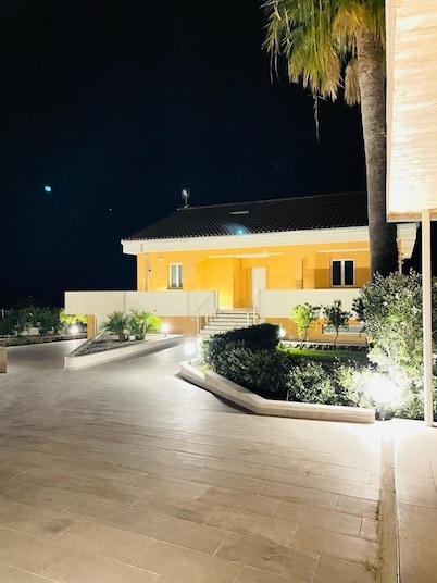 Case Vesta, villa in the countryside.