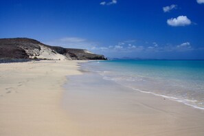 Beach nearby - BUNGALOW Caleta de Fuste 2/4 People (Castillo Caleta de Fuste)