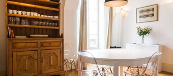 Les Bons Enfants - A beautiful 2 bedrooms & 2 bathrooms apartment (90m2)