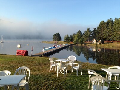 T2 bis apartment with private parking, at the foot of the slopes.