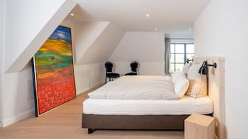 6 chambres, fer et planche Ă  repasser, accĂšs Internet, draps fournis