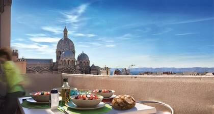 BASKET 38+ 10m2 terrace facing the sea and Major / 4 PLACES 300mMUCEM, 800mVIEUX-PORT