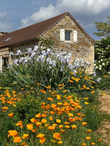 Magnificent GITE in AVEYRON located between Villefranche de Rouergue and Figeac 