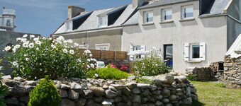 Maison toute équipée, au calme, jardin clos sur l’Ile bretonne de Molène