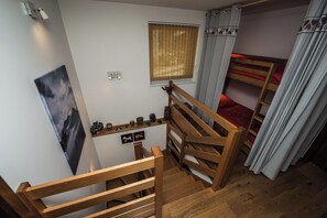 3 dormitorios, tabla de planchar con plancha, wifi y ropa de cama
