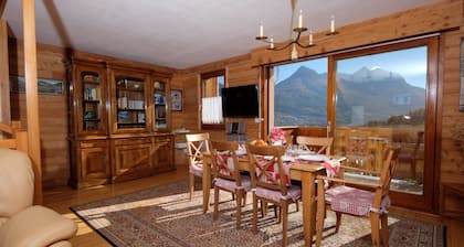 CHALET 4* TRIPLEX SUD DOUILLET CHEMINĂE BALCONS JARDIN VUE SUR TK PROREL
