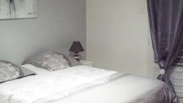 1 chambre, Wi-Fi gratuit, draps fournis