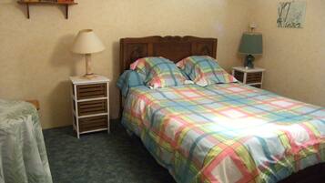 1 makuuhuone, silitysrauta/-lauta, ilmainen Wi-Fi, vuodevaatteet