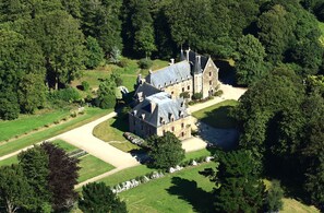 Exterior - Get together with family and friends, up to 15 people, on the pink granite coast (Lannion)