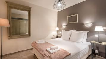 4 chambres, fer et planche Ă repasser, Wi-Fi, draps fournis