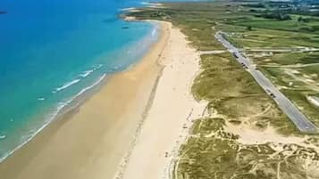 Beach nearby, sun-loungers