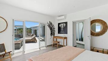 3 slaapkamers, een strijkplank/strijkijzer, wifi, beddengoed