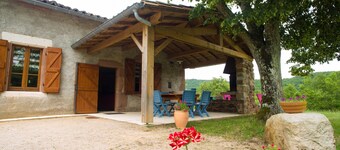 Superb stone house at the gates of the Forest