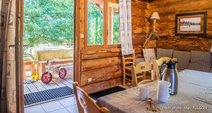 Beau chalet rondins en bordure de riviÚre dans les Vosges, wifi, tout équipé
