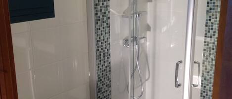 Haartrockner, Handtücher