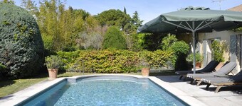 Private Heated pool - walking distance from Saint-Rémy-de-Provence