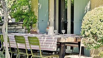 Restauration extérieure