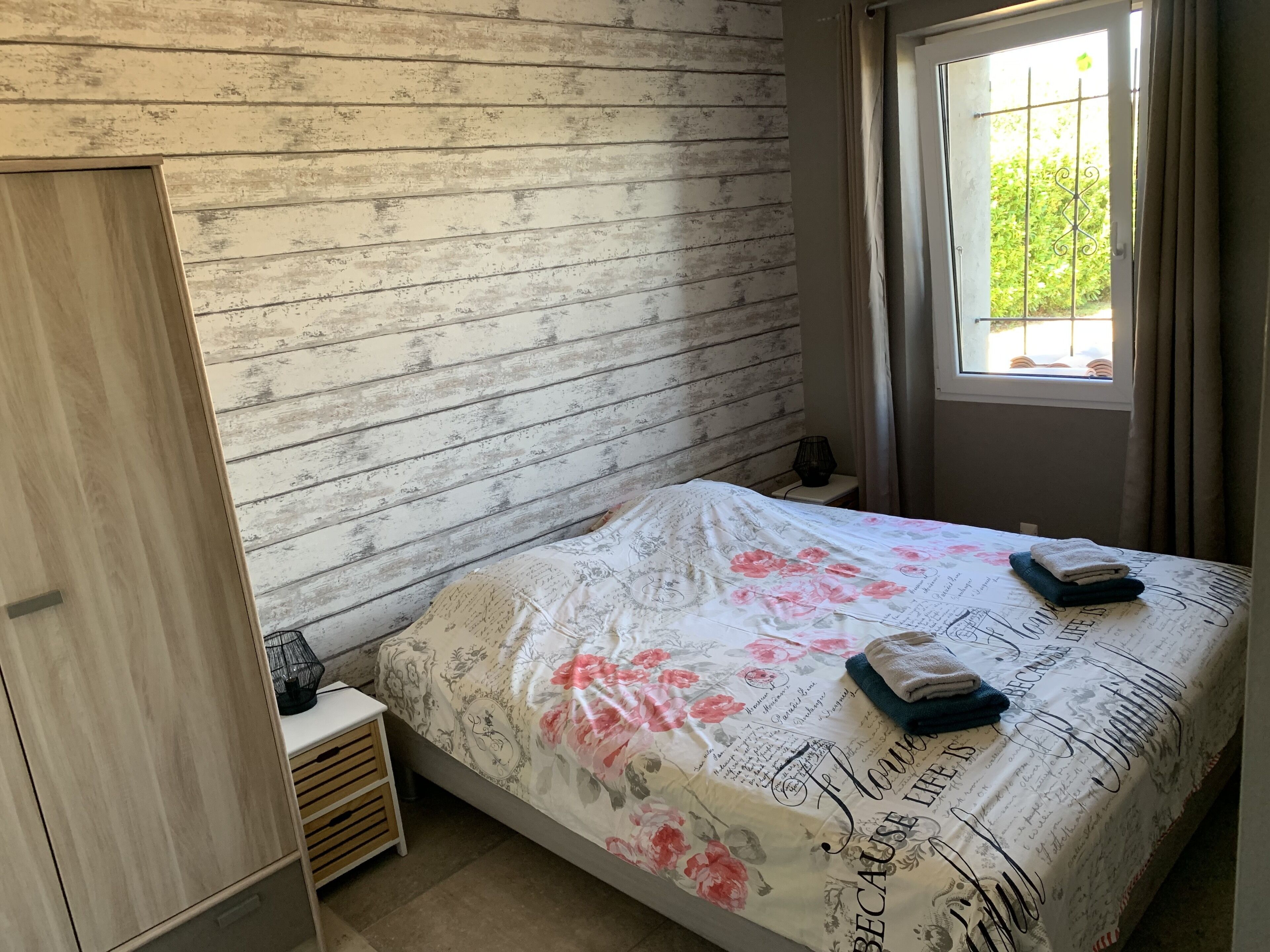 5 Schlafzimmer, Bügeleisen/Bügelbrett, Reisekinderbett, kostenloses WLAN