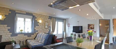 TV, DVD player, books