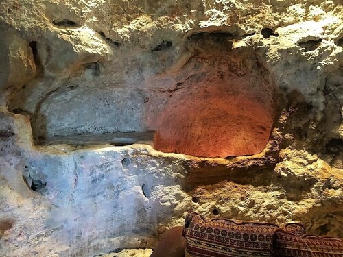 "Charming troglodyte house near Sarlat