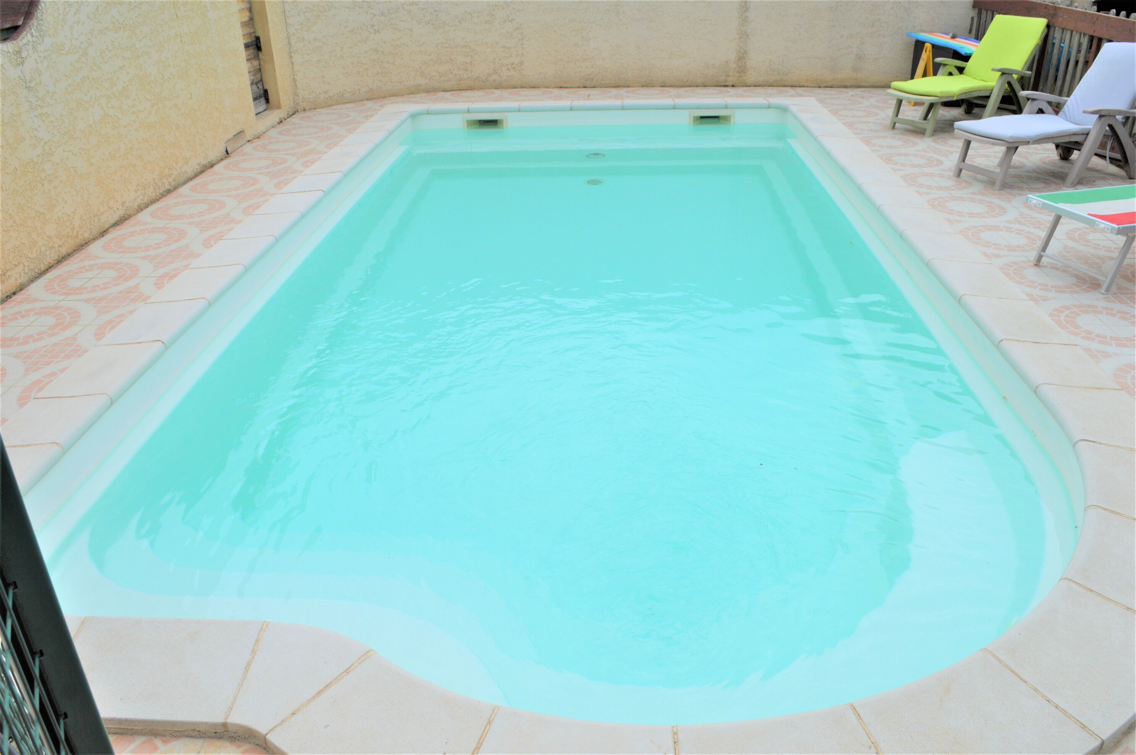 Piscine extérieure, piscine chauffée