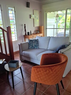 Televisie, videospelletjes, boeken en een filmbibliotheek