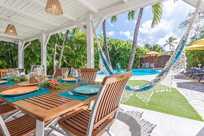 Outdoor dining - Tropical villa 4★ with private pool - 300 m from the sea - Saint-François (Saint francois)