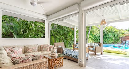 Charming 4* villa with private pool 300 m from the sea