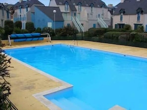 Outdoor pool - DISCONNECT AND ENJOY: REST - WALKS - ENTERTAINMENT  (Saint-Malo)