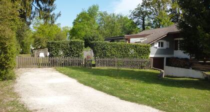 MAISON DOMAINE DE COUDREE AVEC JARDIN CLOS