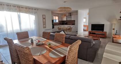 Forget your worries in this spacious, serene, fully air-conditioned villa.