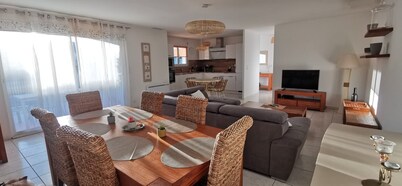 Forget your worries in this spacious, serene, fully air-conditioned villa.