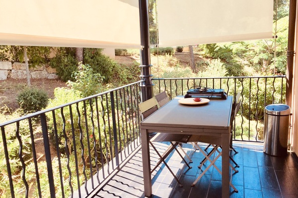 Balcon  20M2 coin Repas