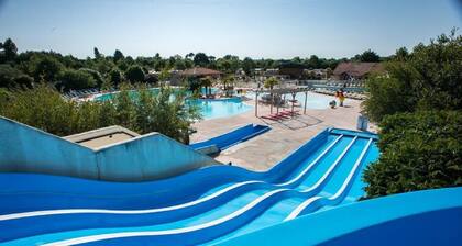 Mobile home 4/6 people in 4-star holiday village