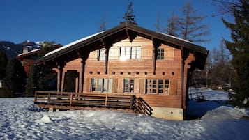 Esterni