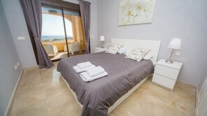 2 Schlafzimmer, Zimmersafe, Bügeleisen/Bügelbrett, kostenloses WLAN