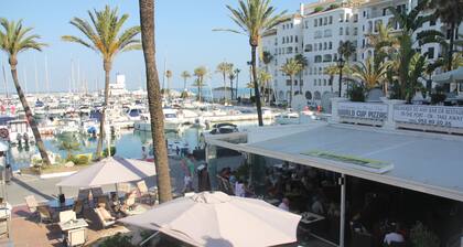 Comfortable apartment with sea view -5 pools - WIFI