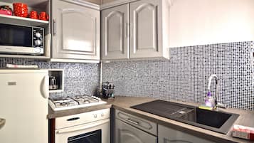 Réfrigérateur, four