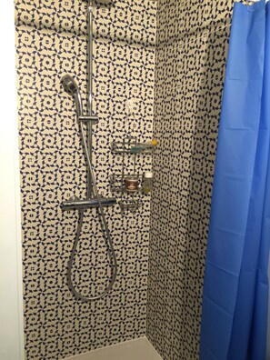 Shower - P2cabin direct beach Port-Camargue-Sea view (Le Grau-Du-Roi)
