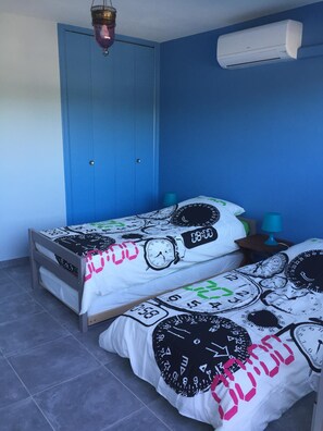2 Schlafzimmer, Bügeleisen/Bügelbrett, kostenloses WLAN