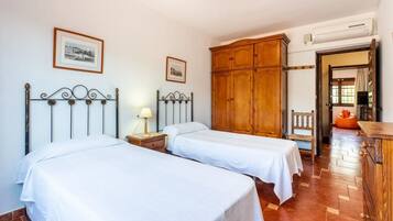 2 Schlafzimmer, Bügeleisen/Bügelbrett, kostenloses WLAN, Bettwäsche