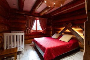 4 chambres, fer et planche Ă repasser, Wi-Fi gratuit